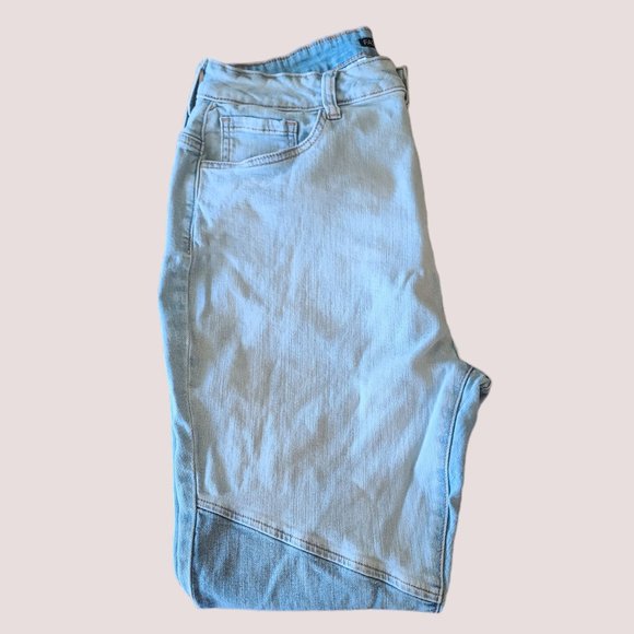 Fashion Nova Colorblock Denim Plus Size 14 Skinny Patchwork Jean - Picture 5 of 6